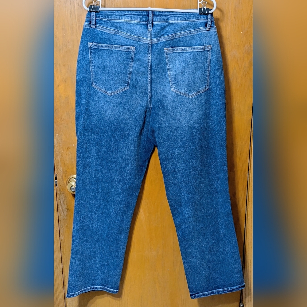 Sonoma Denim Blue Jeans Light Wash High Rise Straight Leg Size 14R 99% Cotton - Picture 3 of 9